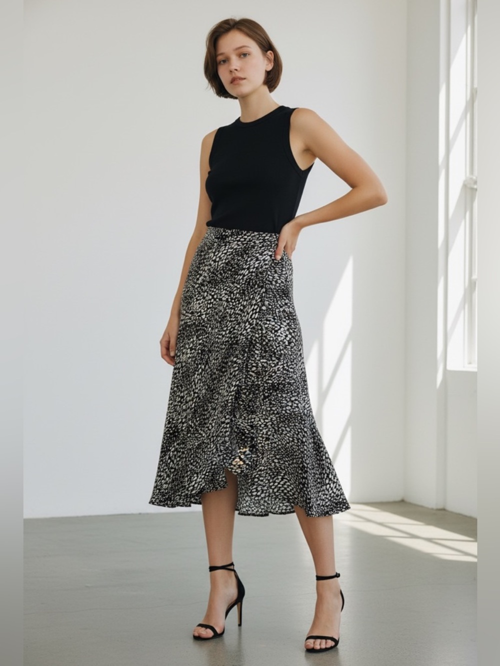 Alice + Olivia Black and White Printed Midi Skirt